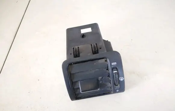 Mercedes-Benz ML W163 Dash center air vent grill a1638300154
