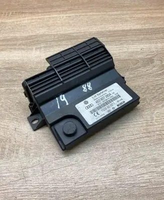 Audi A8 S8 D3 4E Power management control unit 4E0907280A 4F0910280