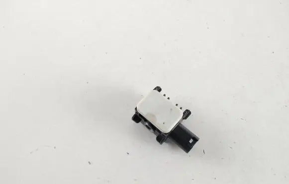 Jeep Cherokee III KJ Airbag deployment crash/impact sensor 04896083AA 081207