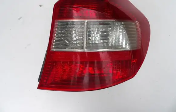BMW 1 E81 E87 Rear/tail lights 6924502 337055 0187892