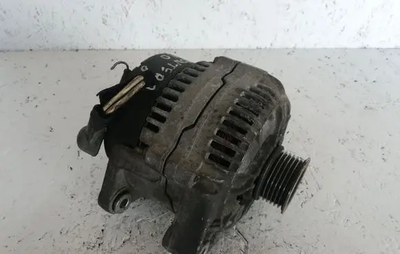Opel Frontera B Generator/alternator 0123500008
