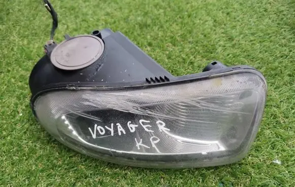 Chrysler Voyager Front fog light 04857239AB 5930100000