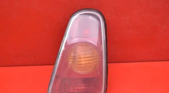 Mini One - Cooper R50 - 53 Rear/tail lights