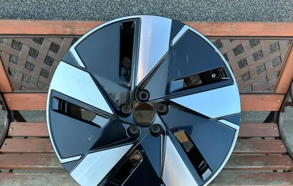 Volvo XC60 R19 alloy rim 