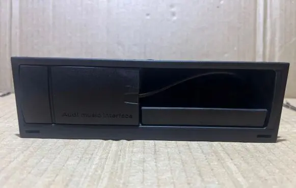 Audi A5 8T 8F Comfort/convenience module