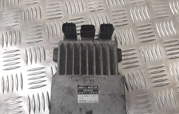 Lexus IS 220D-250-350 Fuel injection control unit/module 8987120070 1310001371