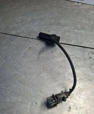 Volkswagen Transporter - Caravelle T4 Crankshaft position sensor 499601
