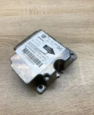 Opel Omega B1 Airbag control unit/module 90565938 5WK4186