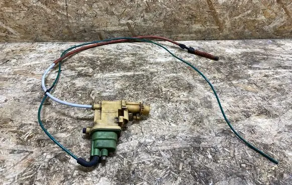 Mercedes-Benz SL R129 Vacuum valve 1242701573