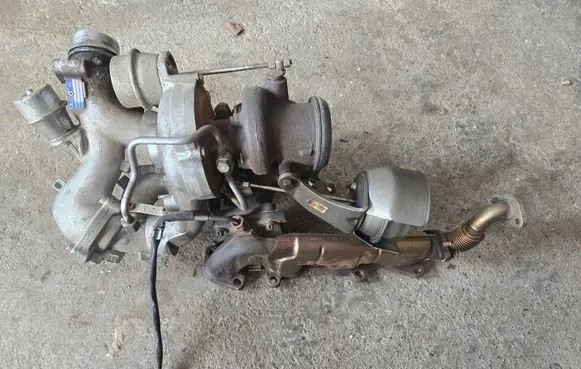 Mercedes-Benz E W212 Turbo A6510903480 A65109028