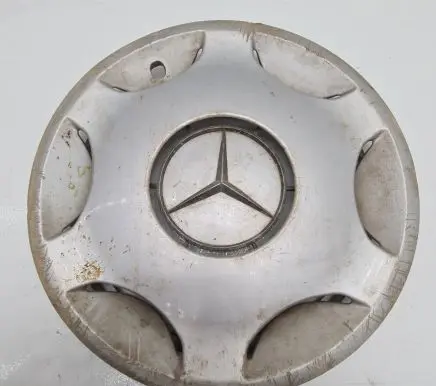 Mercedes-Benz C W202 R15 wheel hub/cap/trim 2024010024 2910