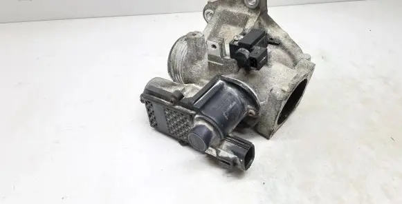 Volvo V70 EGR valve 31219873