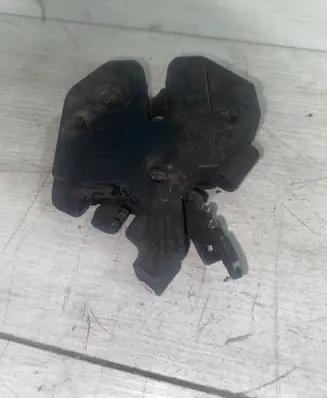 Volvo XC70 Engine bonnet/hood lock/catch 9483765