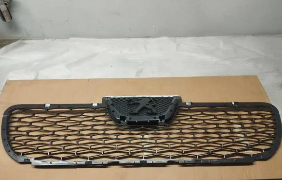 Peugeot Boxer Front grill 1306599070 ST4428