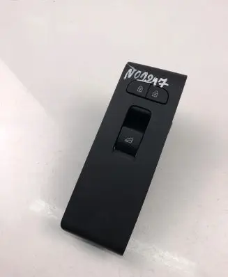 Volvo XC40 Electric window control switch 31456060