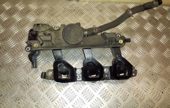 Nissan Primastar Intake manifold 8200836881