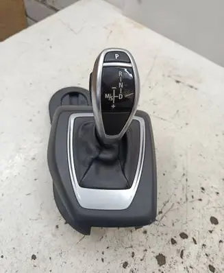 BMW X1 E84 Gear shifter/selector 9260295 033815102 3381410200
