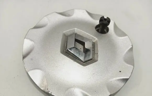 Renault Megane II Original wheel cap 8200412202
