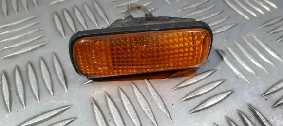 Honda Accord Front fender indicator light 236346