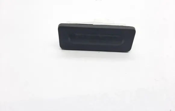 Opel Mokka B Tailgate/boot open switch button 9820395580