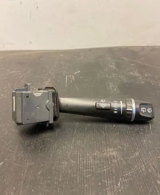 Volvo XC90 Wiper control stalk 30739218 06W12D
