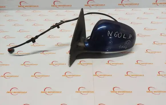 Volkswagen Eos Front door electric wing mirror 