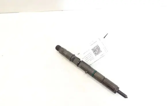 Volkswagen PASSAT B5.5 Fuel injector 0432133836
