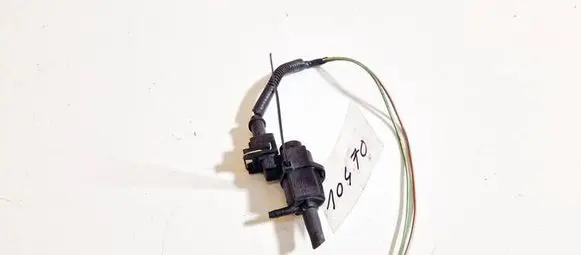 Volvo S60 Turbo solenoid valve 72224010 30611668
