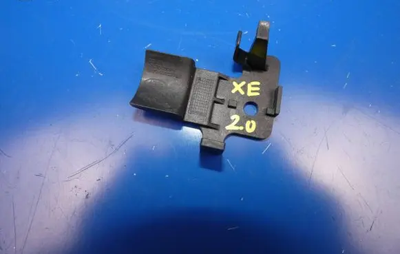 Jaguar XE Radiator mount bracket GX73601C38BB
