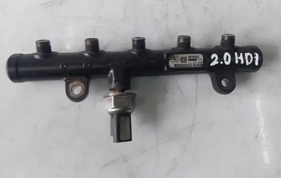 Citroen C4 I Fuel main line pipe 9681649580