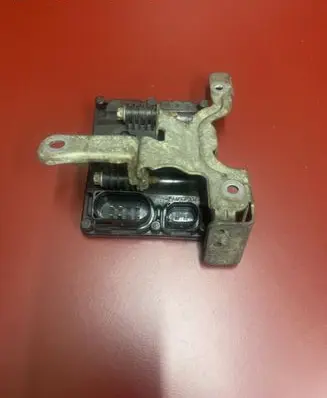 BMW X1 F48 F49 Transfer box differential control unit 33108692605 8692605
