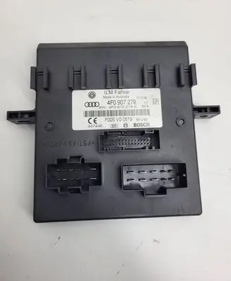Audi Q7 4L Comfort/convenience module 4F0907279 4F0910279F