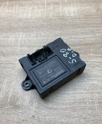 Volvo V70 Door control unit/module 9G9T14B534BC 1002299901