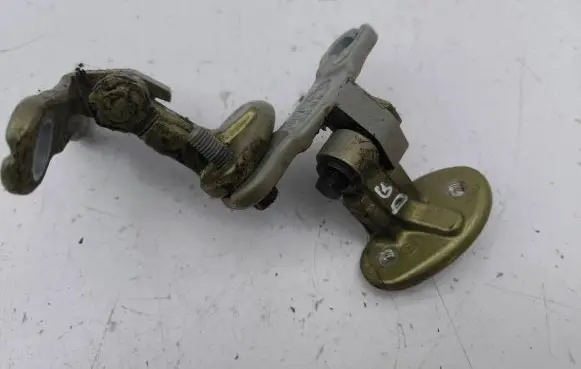 Rear door hinge set