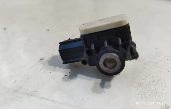 Hyundai Santa Fe Airbag deployment crash/impact sensor 959202B200