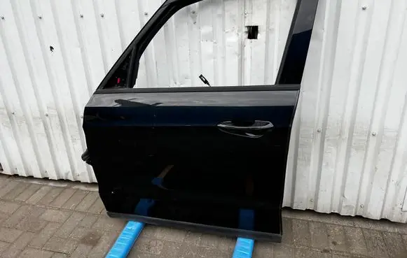 Ford Galaxy Front door