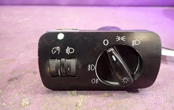 Seat Toledo II (1M) Light switch 1C0941531A