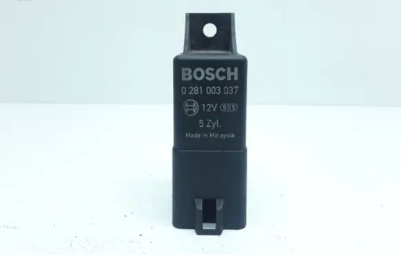 Volvo V70 Glow plug pre-heat relay 30751798 0281003037