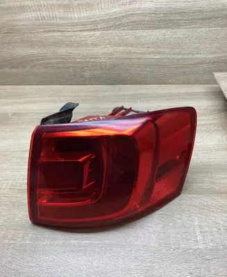 Volkswagen Jetta VI Rear/tail lights JETTATAILLIGHT