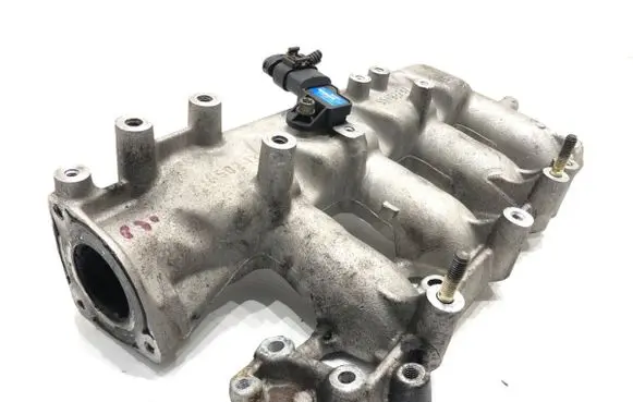 Opel Zafira B Intake manifold 55192747