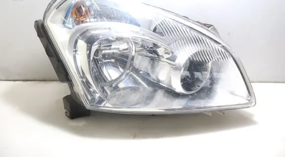 Nissan Qashqai Headlight/headlamp
