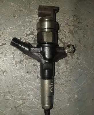 Subaru Forester SH Fuel injector 16613AA020 DENSO7890 12K02987
