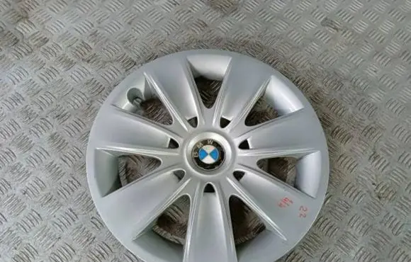 BMW 7 F01 F02 F03 F04 R16 wheel hub/cap/trim 6777786 62411810