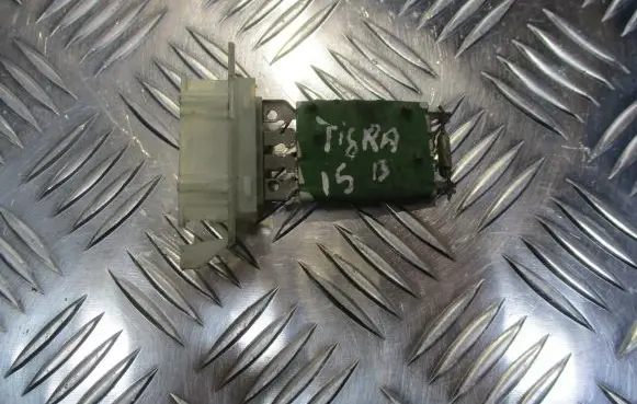 Opel Tigra B Heater blower motor/fan resistor