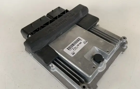Audi Q5 SQ5 Engine control unit/module 8R0907115H