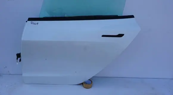 Tesla Model 3 Rear door 1792225