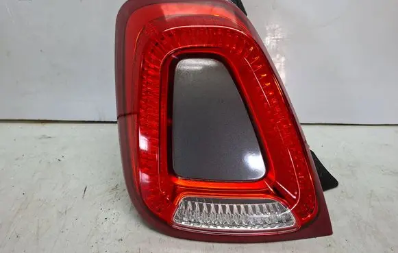 Fiat 500 Rear/tail lights S27647248 52007424