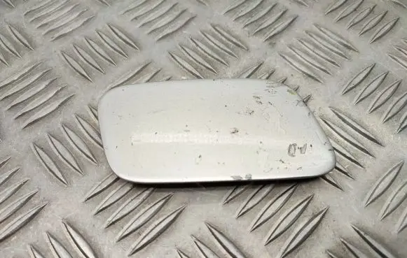 Renault Laguna III Front tow hook cap/cover
