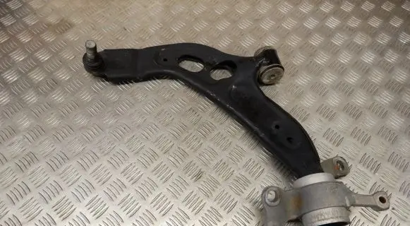 BMW X1 F48 F49 Front lower control arm/wishbone 6882848 10353212