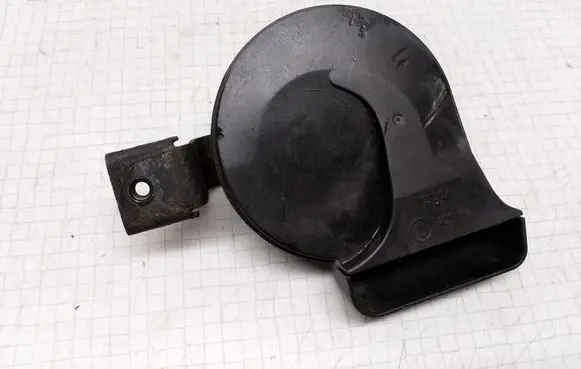 Volvo V70 Horn signal 49042